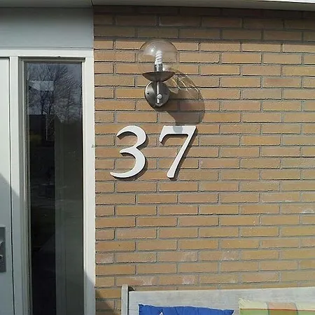 Bungalow Zeewaard 37 리조트