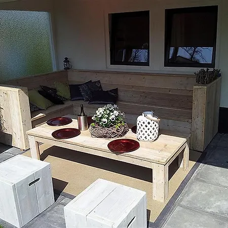 Bungalow Zeewaard 37 Resort Sint Maartensvlotbrug